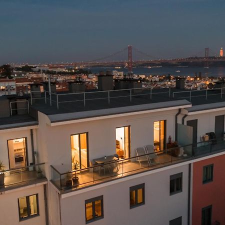 Premium Flat At Ajuda/Belem With Balcony, Parking! Appartement Lissabon Buitenkant foto