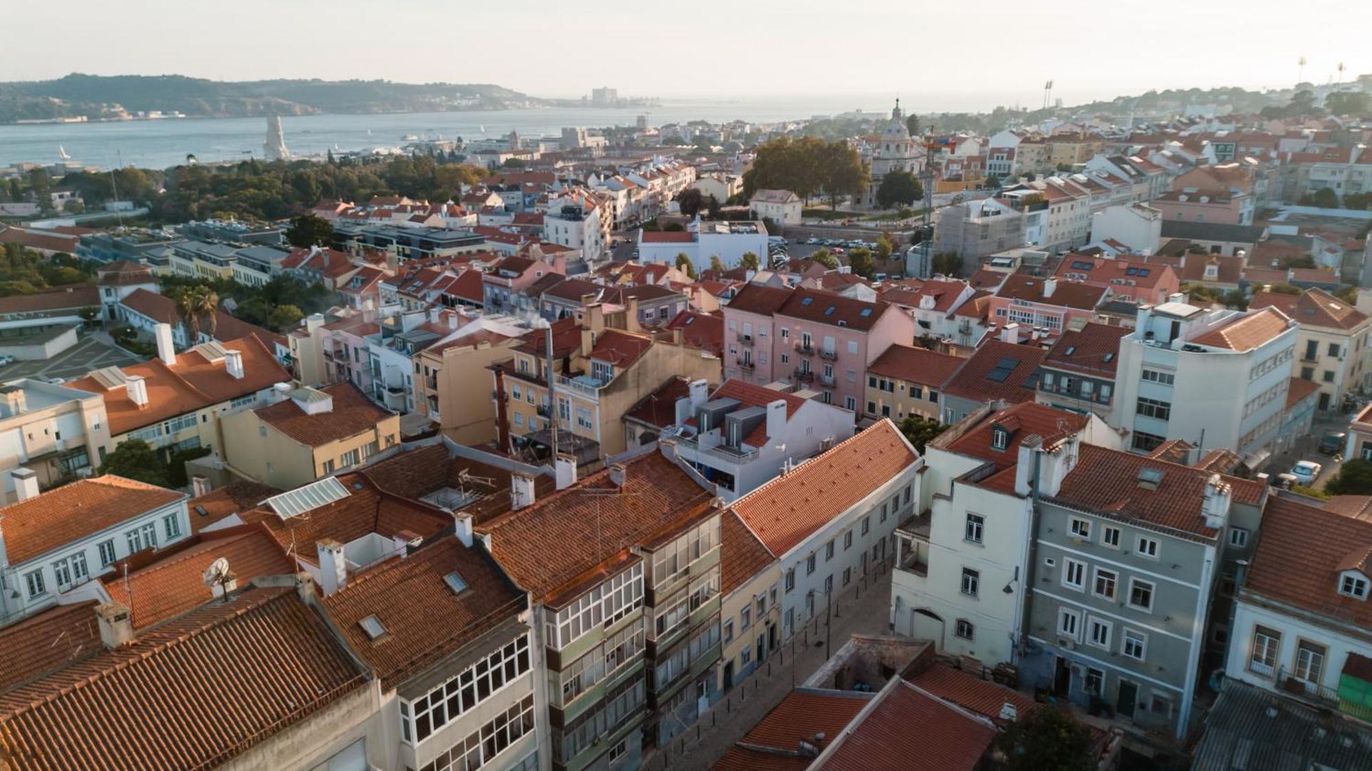 Premium Flat At Ajuda/Belem With Balcony, Parking! Appartement Lissabon Buitenkant foto